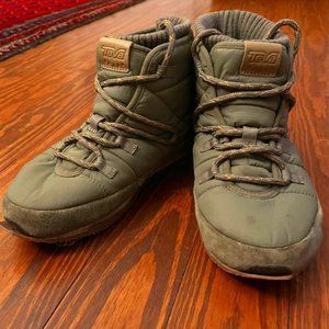 TEVA Ember Lace-Up Snow Boots - Sz 7
